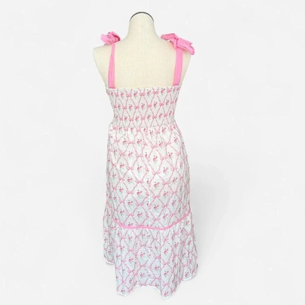 entro pink white